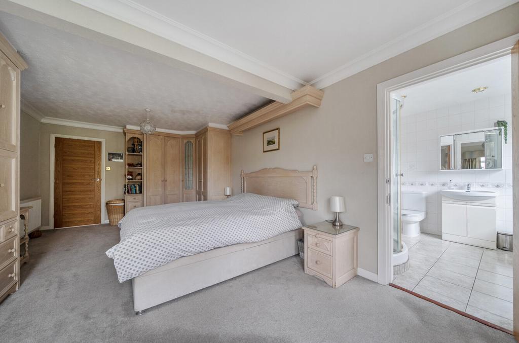 1380427 5 6913836...