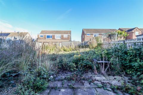 3 bedroom semi-detached house for sale, Cedar Close, Killamarsh, Sheffield, S21