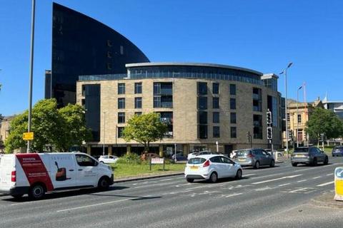 2 bedroom flat for sale - The Gatehaus, Leeds Road, Bradford