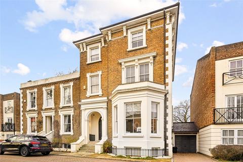 undefined, Mill Plat, Isleworth, Middlesex, TW7