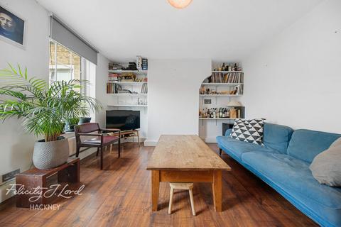 3 bedroom flat for sale, Shore Place, London E9