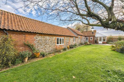 3 bedroom barn conversion for sale, The Street, Mileham