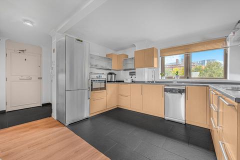 2 bedroom apartment for sale, Free Trade Wharf, The Highway, London, E1W