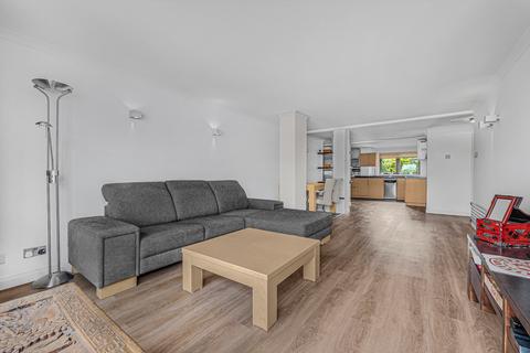 2 bedroom apartment for sale, Free Trade Wharf, The Highway, London, E1W