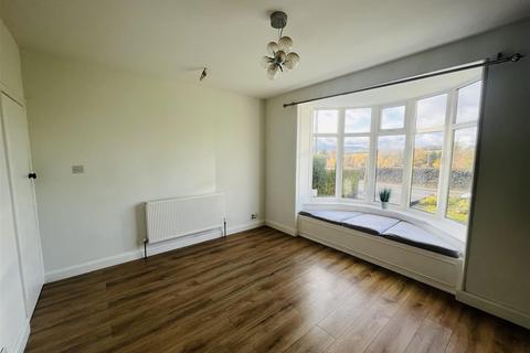 undefined, Quarmby Road, Huddersfield HD3