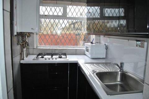 2 bedroom terraced house for sale, 33, Daisy Hill Back Lane Bradford, BD9 6DJ