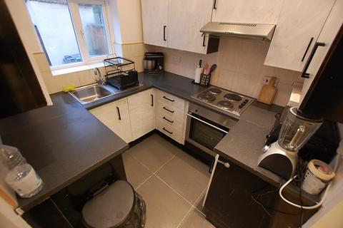 29 Anglesey Road, Ashton-under-lyne, OL7 9NH