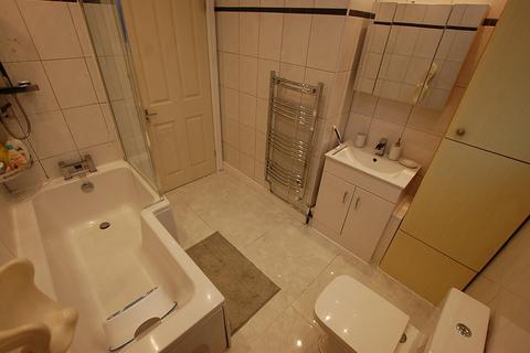 29 Anglesey Road, Ashton-under-lyne, OL7 9NH