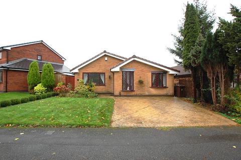 3 bedroom bungalow to rent, Camberwell Drive, Greater Manchester OL7