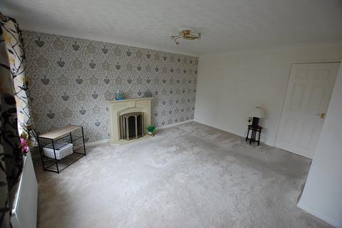 3 bedroom bungalow to rent, Camberwell Drive, Greater Manchester OL7
