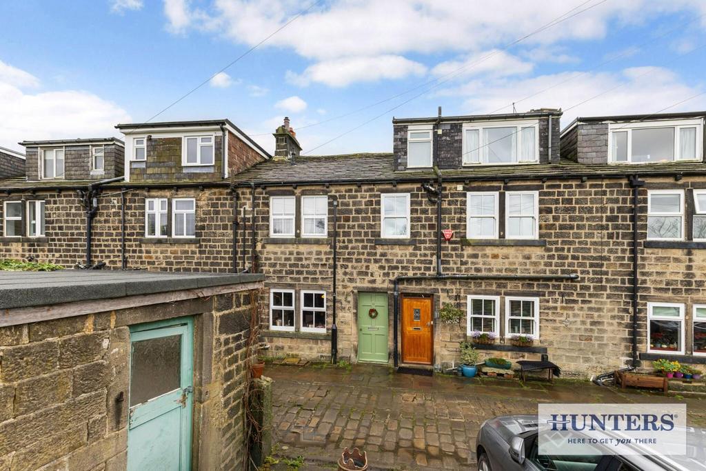 100605 10 Mount Pleasant Guiseley-5 - Copy low.jpg