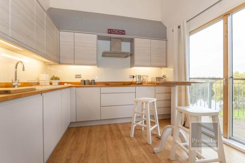 2 bedroom duplex for sale, The Watering, Norwich NR3