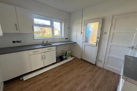 2 bedroom semi-detached bungalow to rent, Aylwards Way, Stockbridge SO20