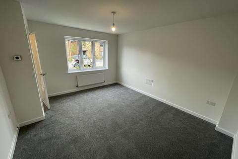 3 bedroom semi-detached house to rent, Eagle Farm South, Milton Keynes MK17