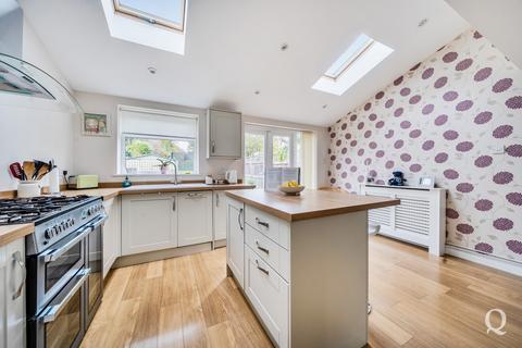 2 bedroom semi-detached house for sale, West Ridge, Sittingbourne, Kent, ME10