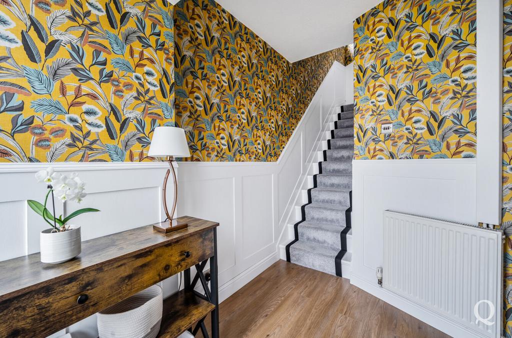 1ad37ebf-c892-4b1...