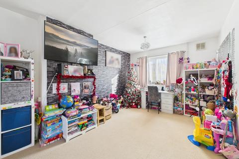 undefined, Eastern Avenue South, Kingsthorpe, NN2 7QD