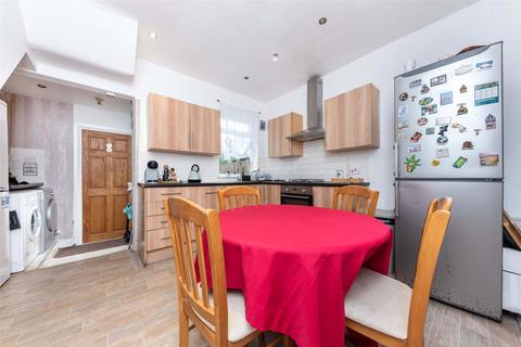 undefined, Meath Road, London E15