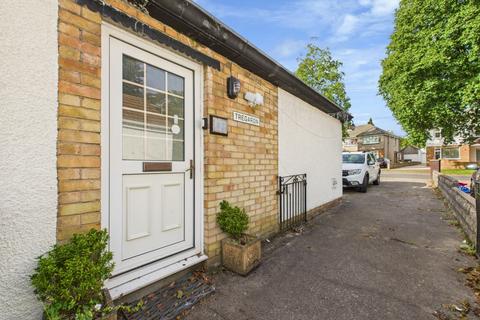 undefined, Heol Llanishen Fach, Cardiff. CF14
