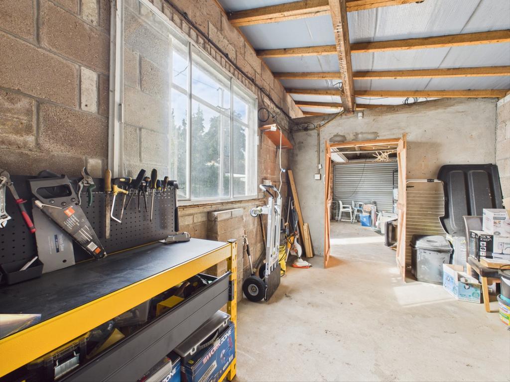 Storage unit 1