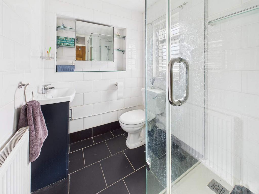 Shower Room/Wc