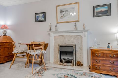 undefined, Flat 11 Kings Court, Helensburgh, G84 8EF