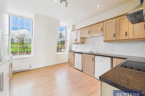 2 bedroom apartment for sale, Hall Park Road, Hunmanby, Filey