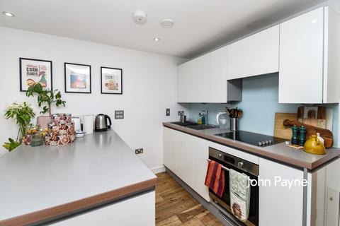 1 bedroom flat to rent, Seren Park Gardens London SE3