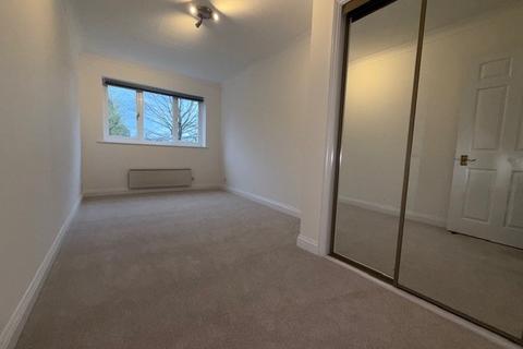 2 bedroom apartment to rent, Weybridge, Surrey, KT13