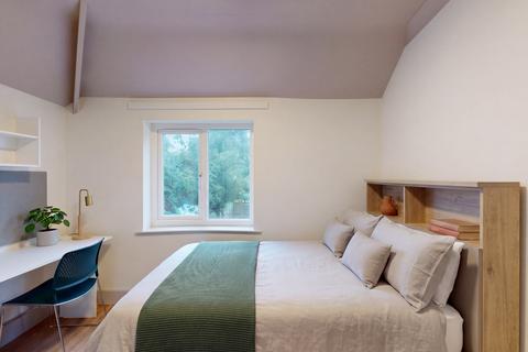 8 bedroom house to rent, Hartswood Road, Manchester M20