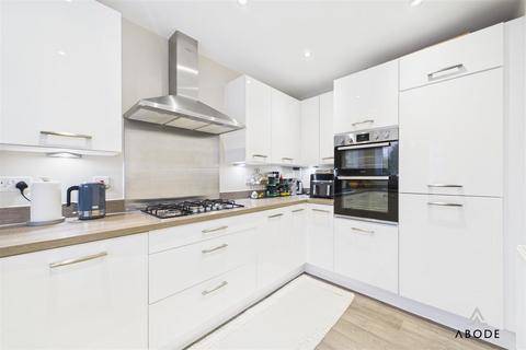 3 bedroom detached house for sale, Ivinson Way, Uttoxeter ST14