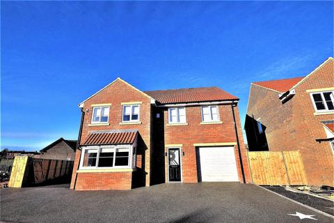 4 bedroom detached house for sale, Kings Court, Horden, County Durham, SR8 4TB