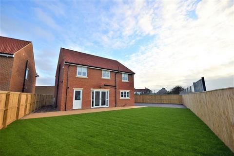 4 bedroom detached house for sale, Kings Court, Horden, County Durham, SR8 4TB