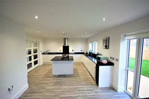 4 bedroom detached house for sale, Kings Court, Horden, County Durham, SR8 4TB