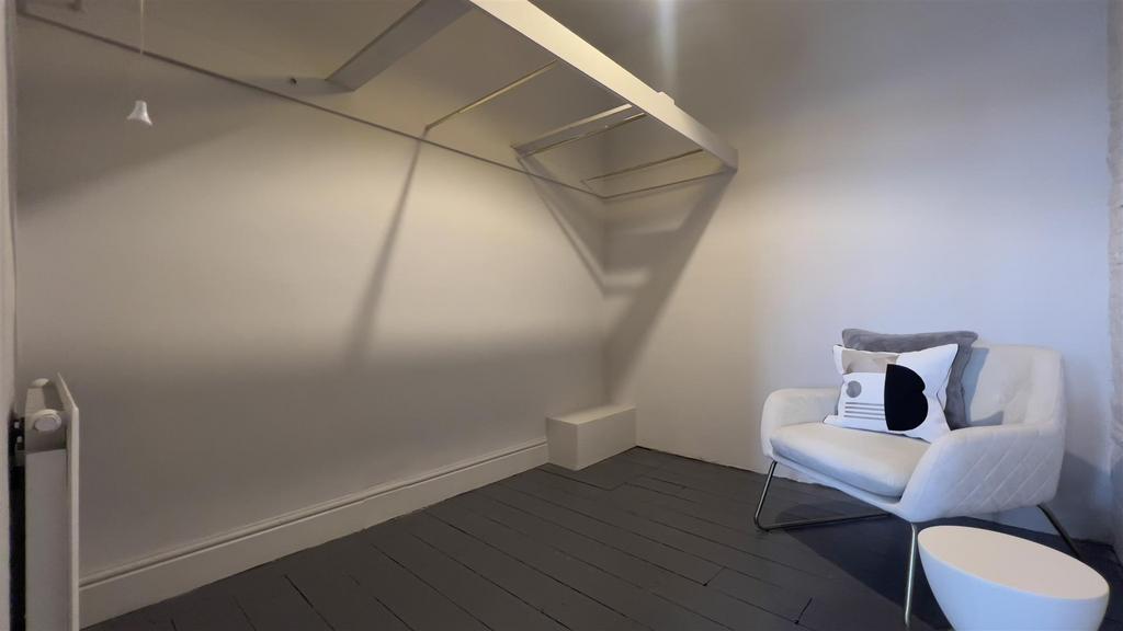 Bedroom One Walk-in Wardrobe