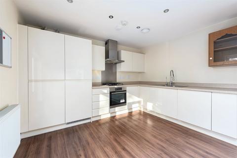 4 bedroom detached house for sale, Copse Close, Hampshire GU51