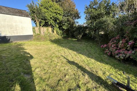 undefined, Garn Gelli Isaf, Newport Road, Fishguard