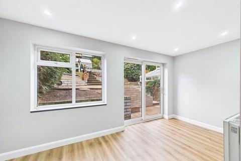 undefined, Elbury Park Road, Worcester, Worcestershire, WR4