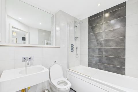 2 bedroom flat to rent, Essex Street, Birmingham B5