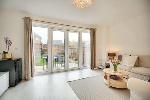 4 bedroom semi-detached house for sale, Watermark Road, Maidstone, ME14