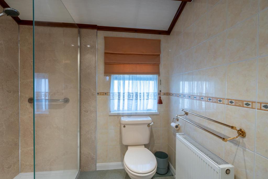 Shower Room.jpg
