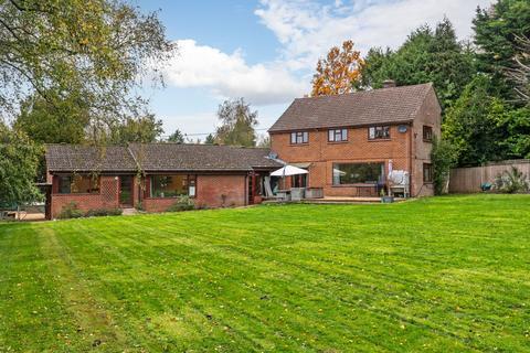 4 bedroom detached house for sale, Fairfield Road, Shawford, SO21