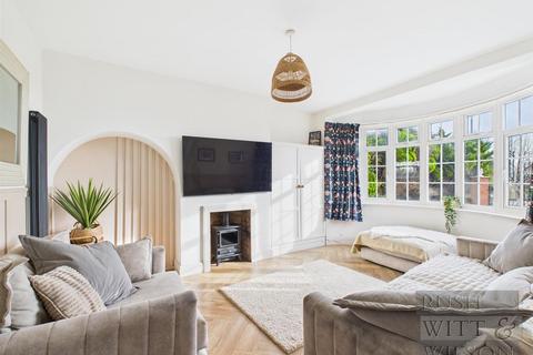 4 bedroom detached house for sale, Priory Avenue, Hastings