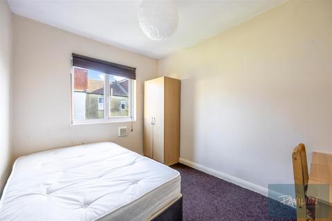 4 bedroom house share to rent, St Mary Magdalene Street, Brighton