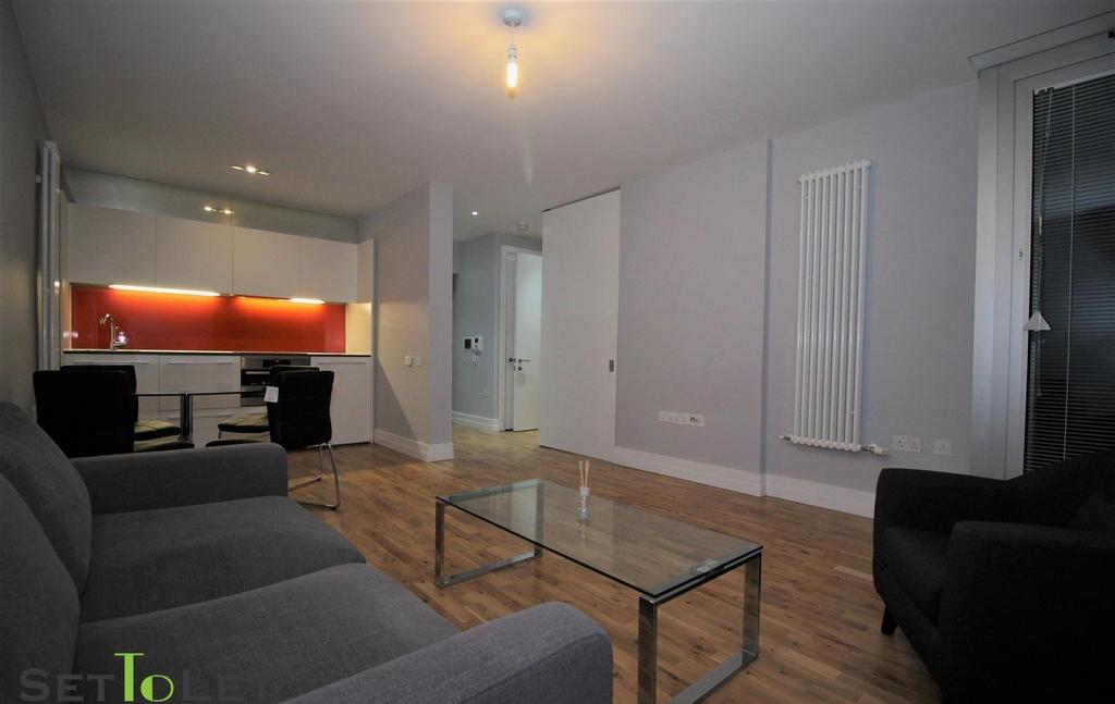 Living Room 1.JPG