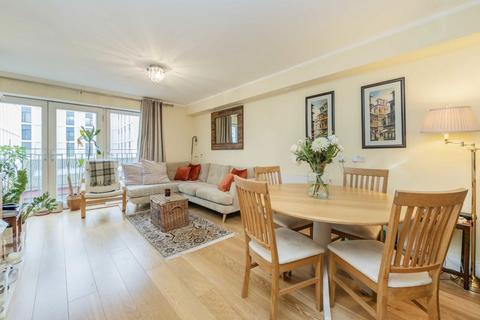 undefined, Chatfield Road, London SW11