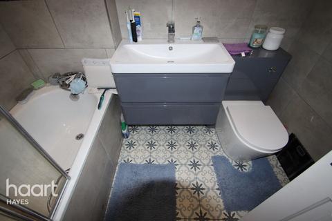 undefined, Cookham Close, Southall