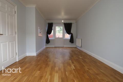 undefined, Cookham Close, Southall