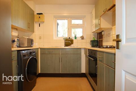 undefined, Cookham Close, Southall