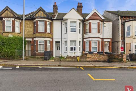 Old Bedford Road, Luton LU2